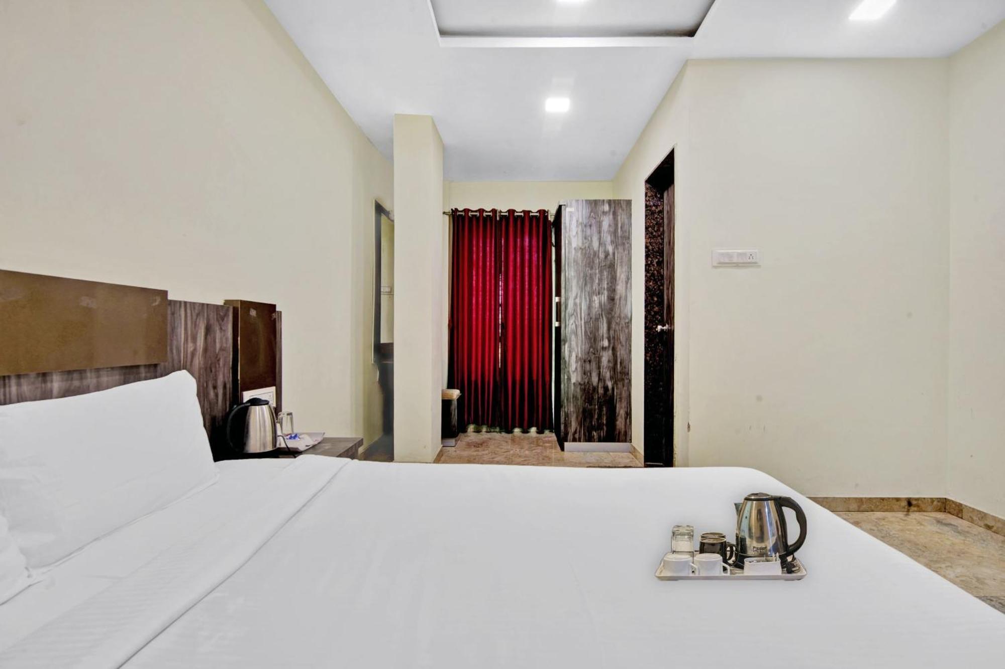 Townhouse 700 Hotel Krishna. Nagpur Exterior foto